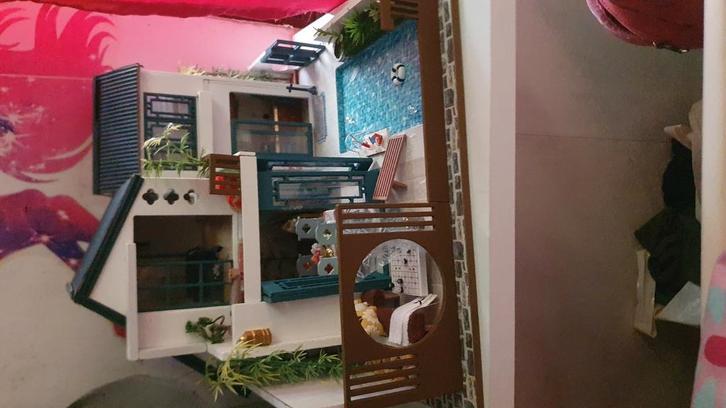 Miniature huisje, Huizen en Kamers, Kamers te huur