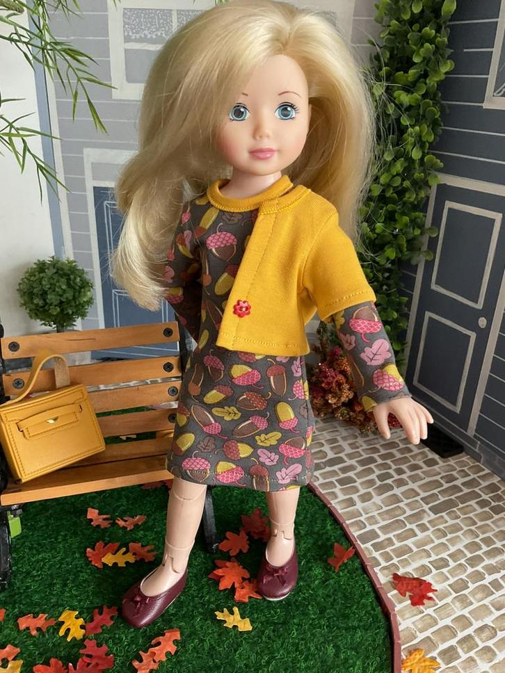 Jolina Ballerina: kleding, jurkje en vestje., Kinderen en Baby's, Speelgoed | Poppen, Zo goed als nieuw, Overige typen, Ophalen of Verzenden