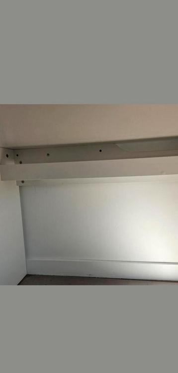 IKEA MALM Bureau met Uittrekbaar Blad - Wit 151 cm - afbeelding 7