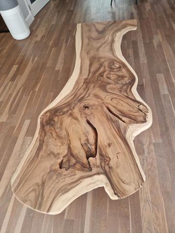 Suar salontafel  beschikbaar voor biedingen