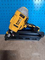 DeWalt 18v XR accu constructietacker, Doe-het-zelf en Verbouw, Gereedschap | Overige machines, Ophalen of Verzenden, Zo goed als nieuw