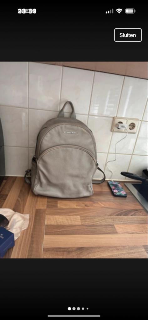 Michael Kors Rugzak - Origineel & Gebruikt, Sieraden, Tassen en Uiterlijk, Tassen | Rugtassen, Gebruikt, Overige merken, 25 tot 40 cm