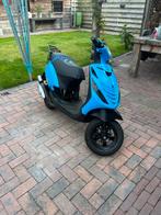 Piaggio zip 2takt, Fietsen en Brommers, Scooters | Piaggio, Ophalen, Zo goed als nieuw, Tweetakt, Zip