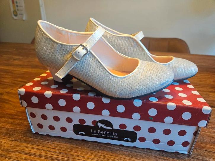 La Senorita prinsessen schoenen maat 30, Kinderen en Baby's, Kinderkleding | Schoenen en Sokken, Gebruikt, Schoenen, Meisje, Ophalen of Verzenden