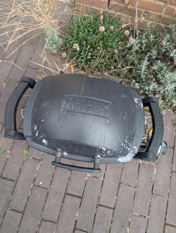 Weber Q100 / Q1000 gas BBQ beschikbaar voor biedingen