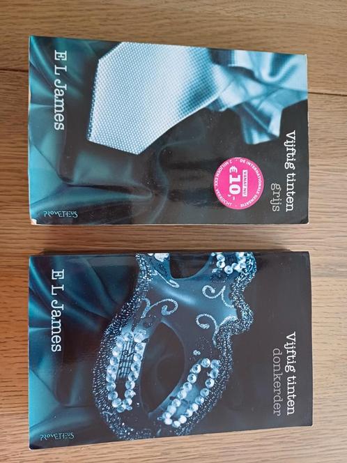 E.L. James - Vijftig tinten donkerder, Boeken, Literatuur, Zo goed als nieuw, Amerika, Ophalen of Verzenden