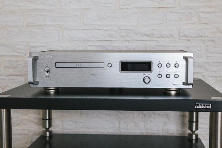 TEAC VRDS-701T, Audio, Tv en Foto, Cd-spelers, Zo goed als nieuw, Overige merken, Ophalen of Verzenden