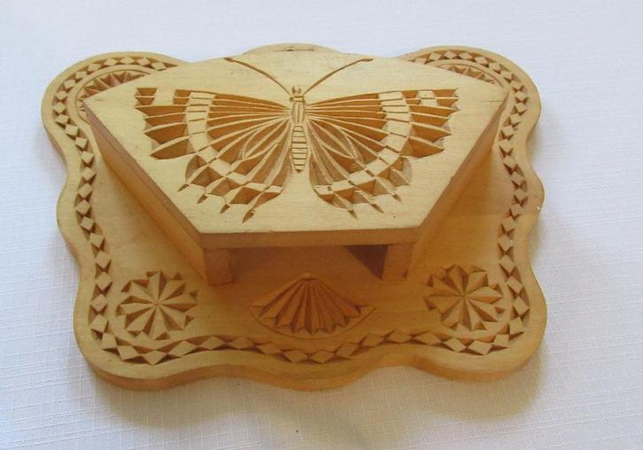 Vlinder Friese kerfsnede servetten houder koffiefilters etc, Verzamelen, Dierenverzamelingen, Zo goed als nieuw, Overige typen