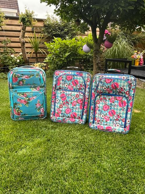 Prachtige koffers met bloemenprint, Sieraden, Tassen en Uiterlijk, Koffers, Zo goed als nieuw, Hard kunststof, Ophalen of Verzenden
