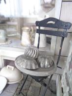 Brocante set....Poppenhuis 1:12... (Fotonr f27)*, Ophalen of Verzenden, Nieuw, Poppenhuis