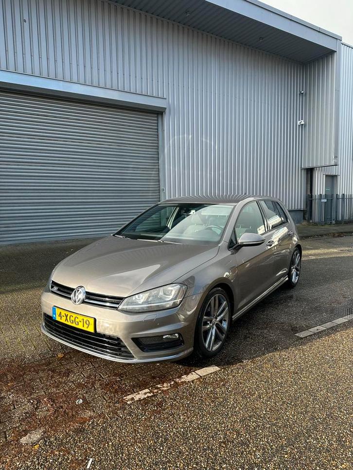 Volkswagen Golf 7 1.2 TSI R-Line | Vol | Keyless | Dynaudio, Auto's, Volkswagen, Particulier, Golf, Benzine, A, Hatchback, Handgeschakeld
