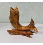 Vintage rustiek Handgesneden hout beeld van vis op standaard, Ophalen of Verzenden
