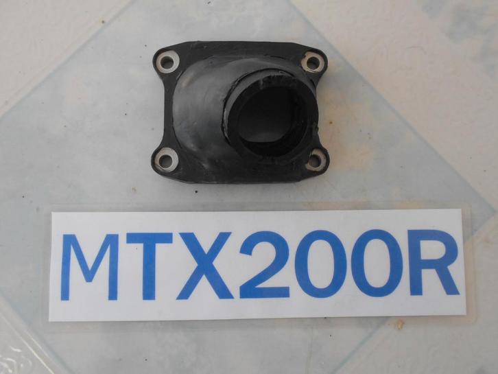TE KOOP Gebruikt Spruitstuk Voor De Honda MTX200R/MD07, Motoren, Tuning en Styling, Verzenden