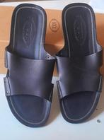 Tod's  9 (43), Kleding | Heren, Schoenen, Ophalen of Verzenden, Nieuw, Bruin, Loafers