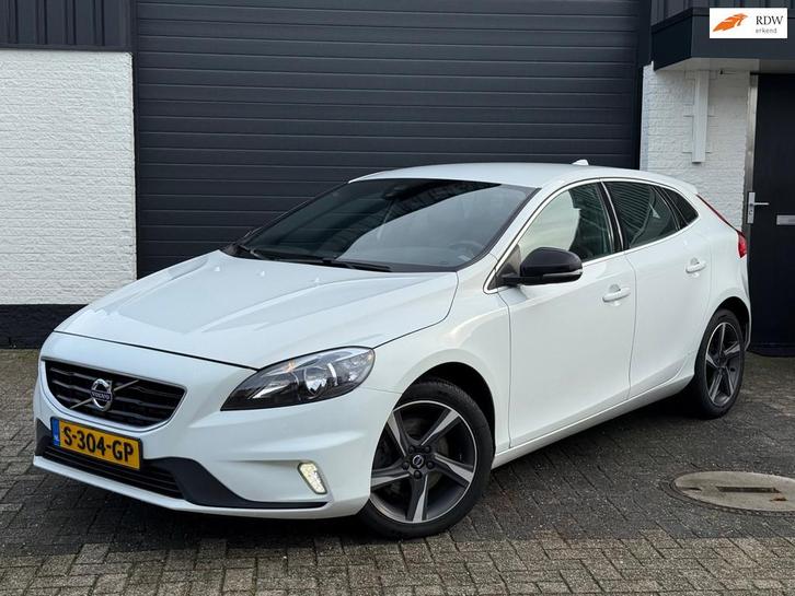 Volvo V40 T2 R-Design Summum | 2016 | 122 pk | Half leder/Al, Auto's, Volvo, Bedrijf, Te koop, V40, ABS, Airbags, Airconditioning