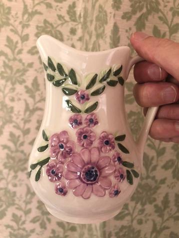 Prachtige schenkkan bloemenvaas Rosa Ljung vintage keramiek beschikbaar voor biedingen