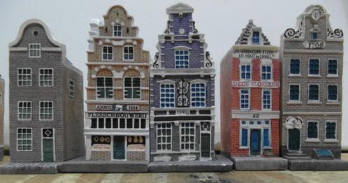 17 X Amsterdamse grachten(Blokker)huisjes 2switchonline, Verzamelen, KLM Huisjes, Zo goed als nieuw, 1 t/m 20, Ophalen