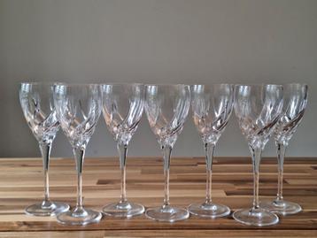 Wijnglazen Kristal Wedgwood Toscane set van 7 beschikbaar voor biedingen