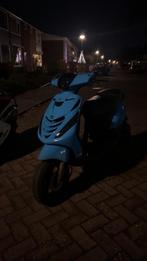 Zip 4t 50cc 2011, Fietsen en Brommers, Scooters | Piaggio, Ophalen of Verzenden, Zo goed als nieuw, Benzine, Zip
