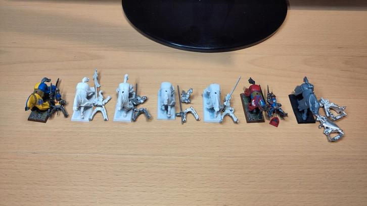 Bretonnian knights, Hobby en Vrije tijd, Wargaming, Gebruikt, Warhammer, Figuurtje(s), Ophalen of Verzenden