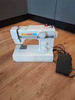 Toyota Naaimachine, Hobby en Vrije tijd, Naaimachines en Toebehoren, Ophalen of Verzenden, Gebruikt, Naaimachine, Overige merken