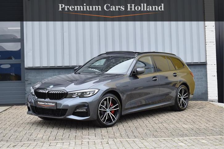 BMW 3 Serie Touring 330e xDrive M-Sport 292 Pk Pano Navi Liv, Auto's, BMW, Bedrijf, Te koop, 3-Serie, 4x4, ABS, Achteruitrijcamera