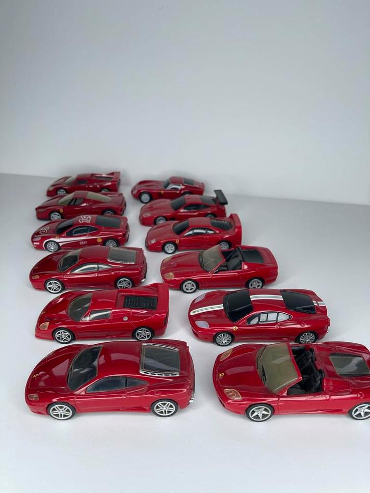 Ferrari Auto Verzameling, Kinderen en Baby's, Speelgoed | Speelgoedvoertuigen, Zo goed als nieuw, Ophalen of Verzenden