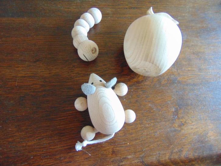 houten appel met worm, Kinderen en Baby's, Speelgoed | Actiefiguren, Nieuw, Ophalen of Verzenden