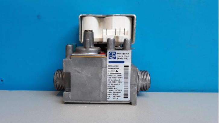 Gasblok Nefit Trendline HRC30 CW5 848 Sigma 8718600818, Doe-het-zelf en Verbouw, Verwarming en Radiatoren, Gebruikt, Cv-ketel of Combi-ketel