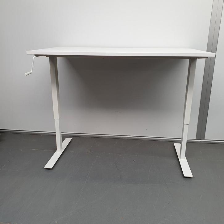 Ikea Skarsta Crank Table with Height Adjustment - 120x70 cm, Huis en Inrichting, Bureaus, Zo goed als nieuw, Ophalen