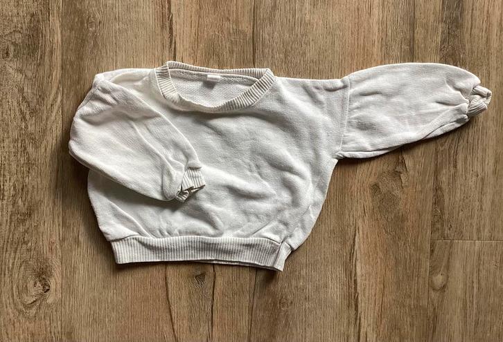 Vintage wit babytruitje, Kinderen en Baby's, Babykleding | Maat 68, Gebruikt, Jongetje of Meisje, Truitje of Vestje, Ophalen of Verzenden