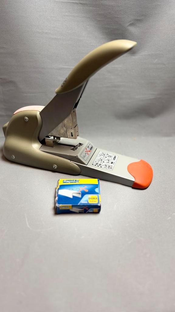 Rapid #DUAX 2-170 #Nietmachine  Tot >170 pag.  #Rapid, Diversen, Papierwaren, Zo goed als nieuw, Ophalen of Verzenden