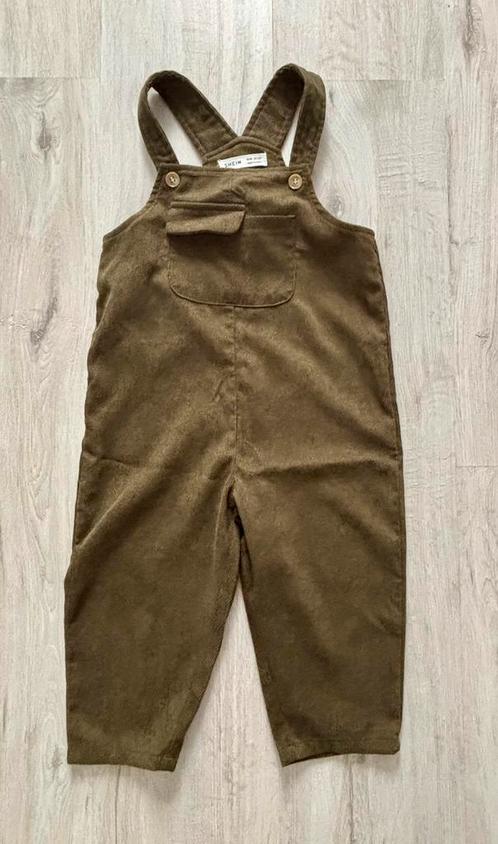 Legergroene tuinbroek ribstof cudoroy salopette groen 98, Kinderen en Baby's, Kinderkleding | Maat 98, Zo goed als nieuw, Jongen of Meisje