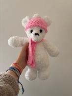 Gehaakte fluffy ijsbeer met outfit knuffel, Verzenden, Zo goed als nieuw, Overige typen
