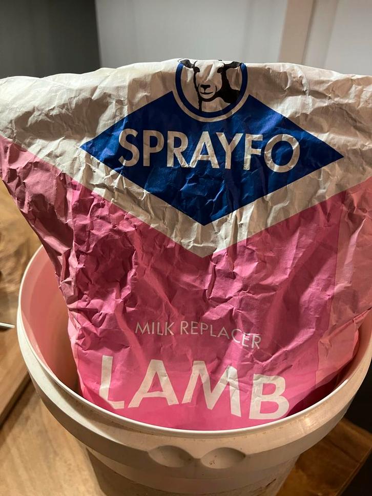 Sprayfo lammerenmelk, Dieren en Toebehoren, Dierenvoeding, Vee, Ophalen