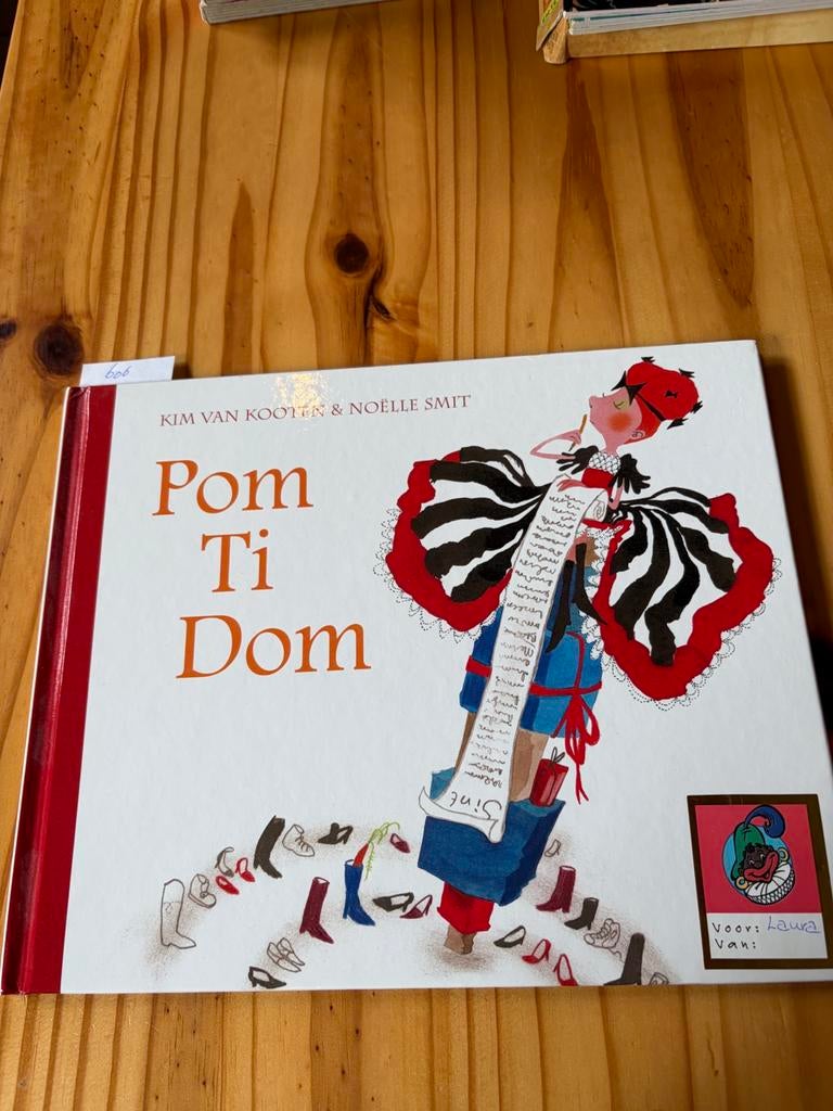 Pom Ti Dom kim van Kooten en Noelle smit, Ophalen of Verzenden, Zo goed als nieuw, Prentenboek