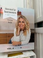 Herstel je hormonen Vivian Reijs, Boeken, Gezondheid, Dieet en Voeding, Ophalen of Verzenden, Zo goed als nieuw, Dieet en Voeding