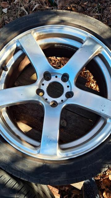 17 inch LM velgen met matige banden beschikbaar voor biedingen