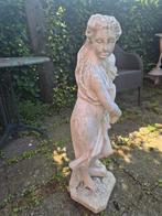 Betonnen tuinbeeld dame 90 cm hoog, Ophalen, Gebruikt, Beton, Mensenbeeld