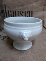 Aparte oude terrine met leeuwenkop /kleine soepterrine trien, Antiek en Kunst, Ophalen of Verzenden