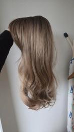 Pruik ,haarwerk blonde !, Sieraden, Tassen en Uiterlijk, Uiterlijk | Haarverzorging, Ophalen of Verzenden, Nieuw, Pruik of Haarverlenging