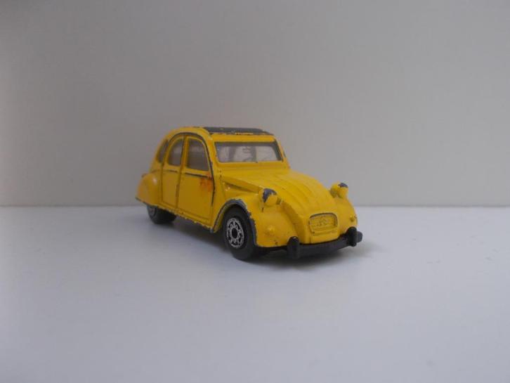 5149 Citroën 2CV McToy, Hobby en Vrije tijd, Modelauto's | Overige schalen, Gebruikt, Auto, Ophalen of Verzenden