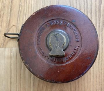 Rolmaat John Rabone & Sons in leren etui vintage beschikbaar voor biedingen