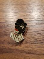 V 292 Vintage Pin Shell  Figuurtje met Hoed, Verzamelen, Ophalen of Verzenden, Gebruikt, Figuurtje, Speldje of Pin