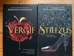 Vergif & Stiefzus - Jennifer Donnelly, Ophalen of Verzenden, Zo goed als nieuw