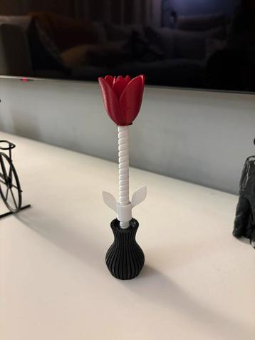 Fidget Pen met Bloemen in Vaasje - Decoratief beschikbaar voor biedingen