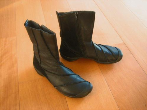 Zeer aparte halfhoge zwart leren laarzen WOLKY 41 snazzeys, Kleding | Dames, Schoenen, Nieuw, Hoge laarzen, Zwart, Verzenden
