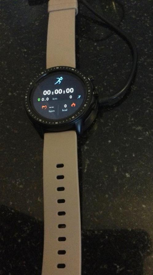 ZGAN. OOZOO smartwatch,  zwarte smartwatch met beige band, Sieraden, Tassen en Uiterlijk, Smartwatches, Zo goed als nieuw, Android
