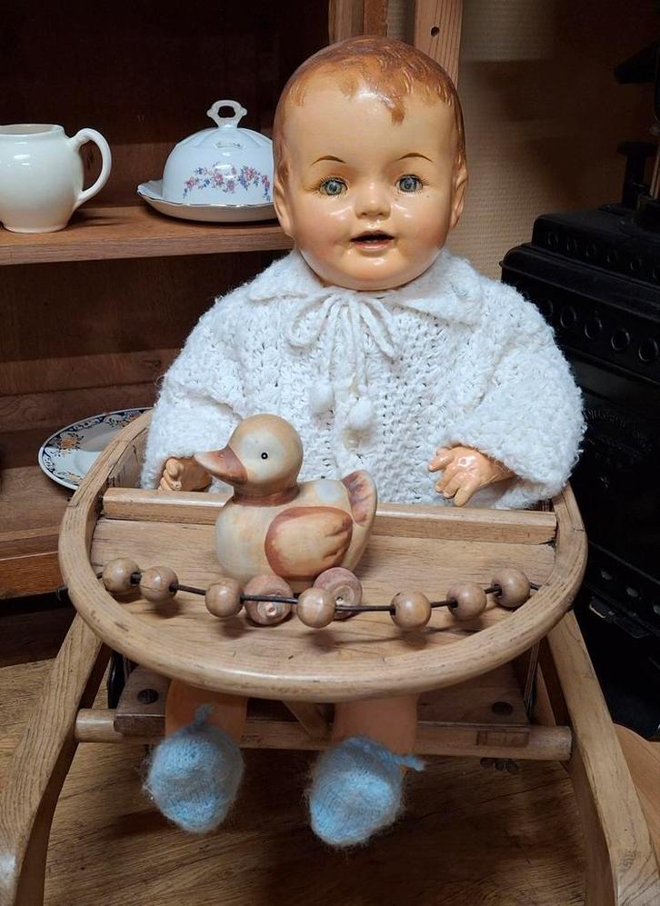 Antiek loopstoeltje, stoeltje op wielen, Pop, Beer, Baby., Antiek en Kunst, Antiek | Speelgoed, Ophalen of Verzenden