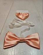 Satijnen vlinderstrik pochet perzik zalm, Ophalen of Verzenden, Zo goed als nieuw, Overige kleuren, Accessoires